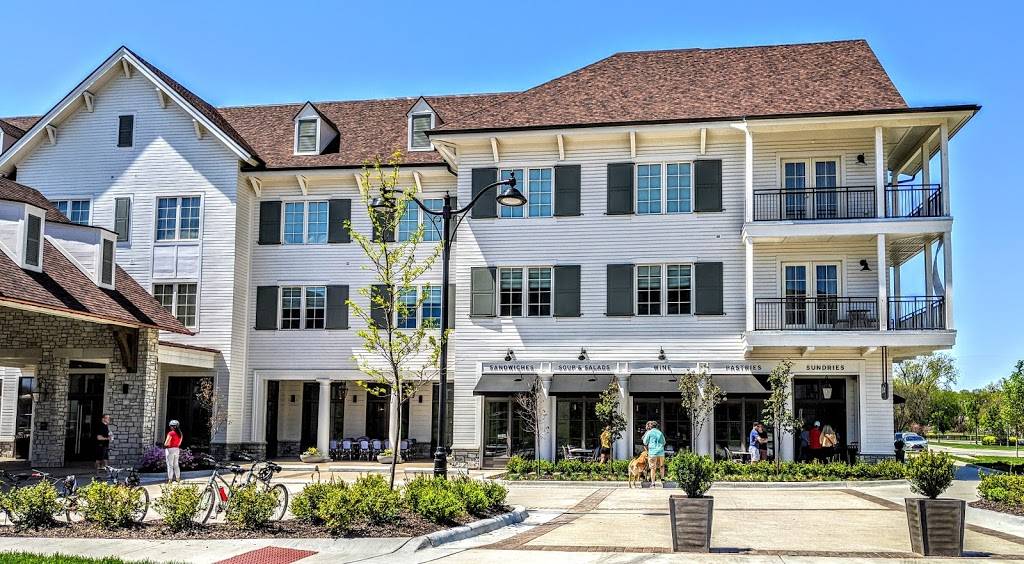 Verbena, an American Restaurant | restaurant | 4901 Meadowbrook Pkwy, Prairie Village, KS 66207, USA | 9133297800 OR +1 913-329-7800