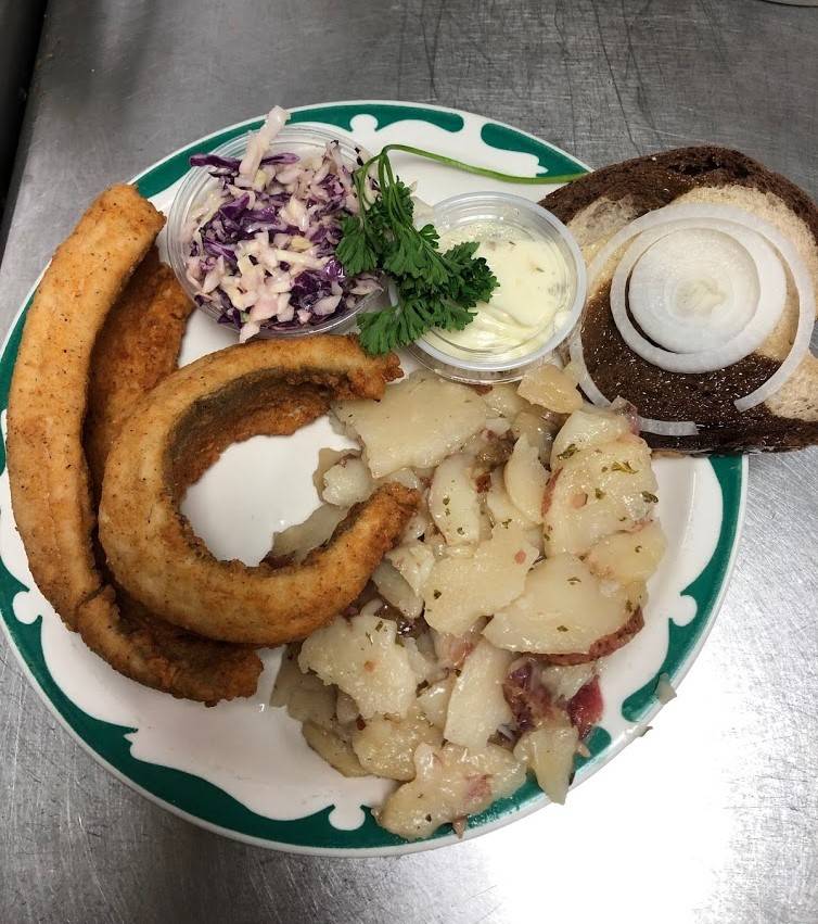 Randys Central | restaurant | 115 Jackson St, Brillion, WI 54110, USA | 9207563200 OR +1 920-756-3200