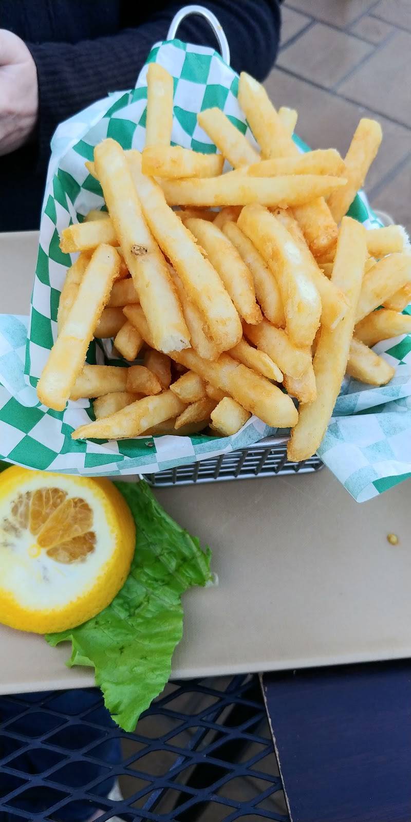 The Greenery Sports Bar & Grill | restaurant | 1551 Marchbanks Dr, Walnut Creek, CA 94598, USA | 9259371270 OR +1 925-937-1270