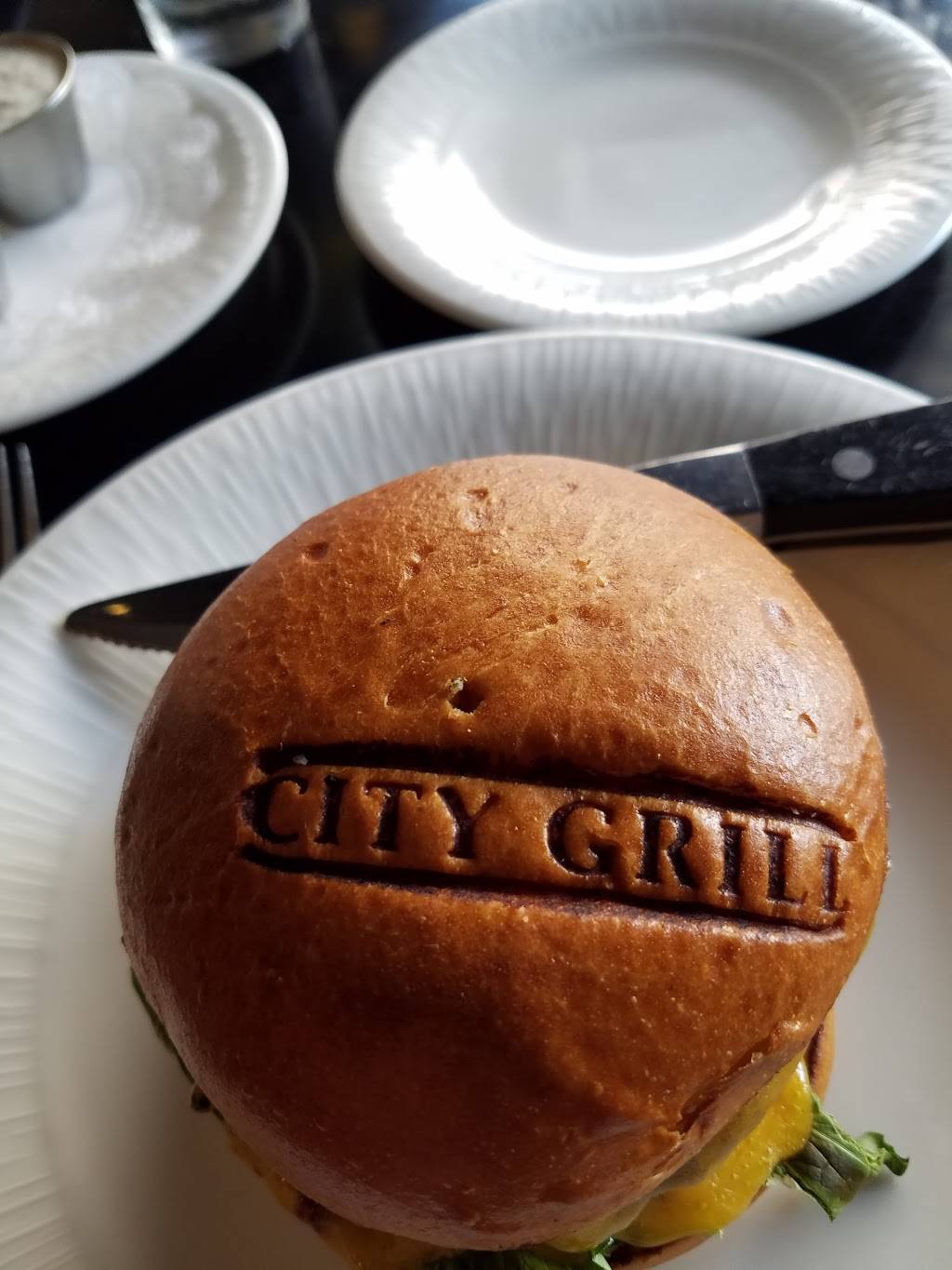 City Grill | restaurant | 384 East Ave, Rochester, NY 14607, USA | 5853252489 OR +1 585-325-2489