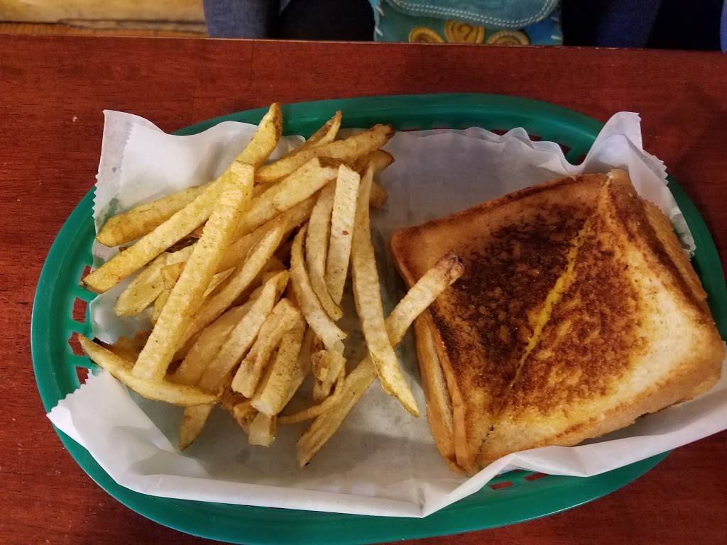 Pardners Bar-B-Que | restaurant | 5444 Highway 11E, Piney Flats, TN 37686, USA | 4233918099 OR +1 423-391-8099