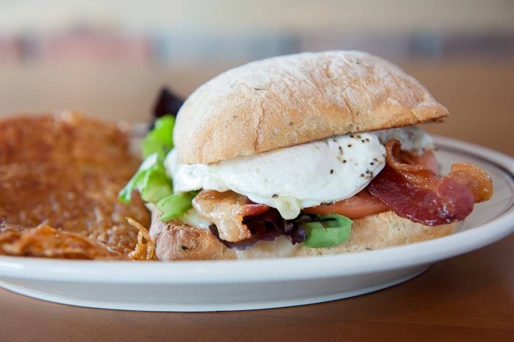 Sweet Peas Public House | restaurant | 472 South Snelling Ave S, St Paul, MN 55105, USA | 6516980100 OR +1 651-698-0100