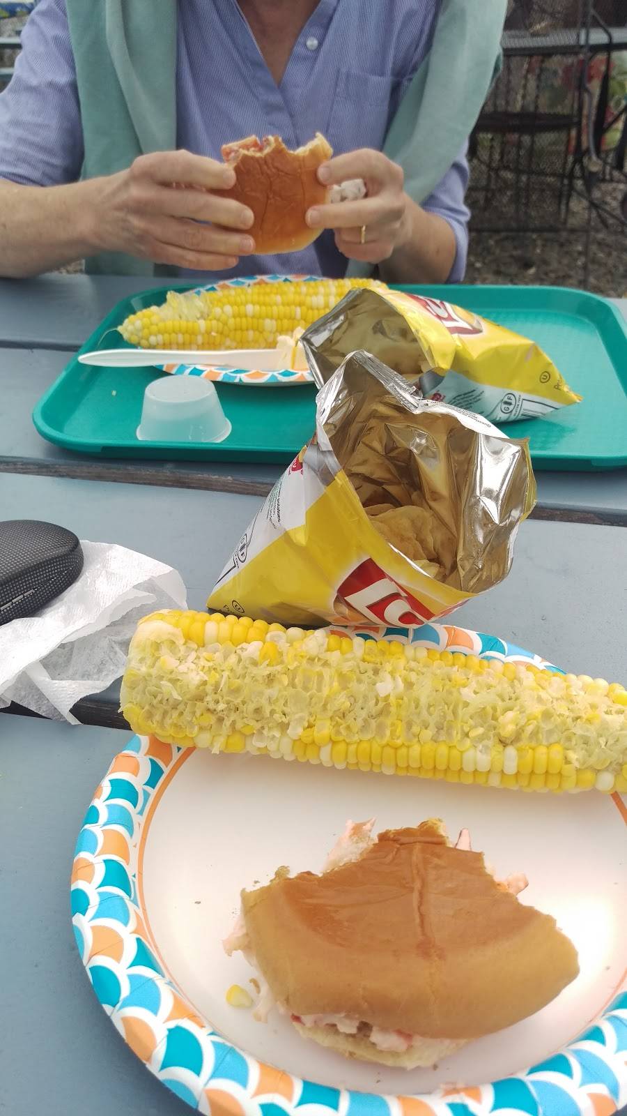 Watermans Beach Lobster | restaurant | 343 Waterman Beach Rd, South Thomaston, ME 04858, USA | 2075967819 OR +1 207-596-7819