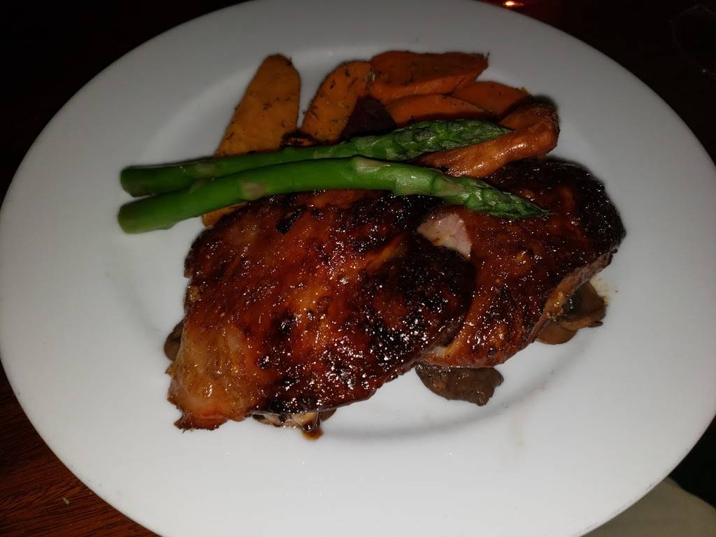 Josephs Wine Bar & Cafe | restaurant | 200 NE 2nd Ave #107, Delray Beach, FL 33444, USA | 5612726100 OR +1 561-272-6100