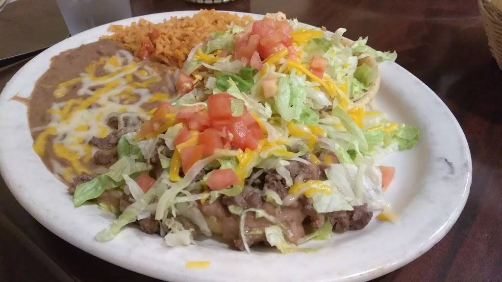 Maxs Mexican Cuisine | restaurant | 635 N Azusa Ave, Azusa, CA 91702, USA | 6263349695 OR +1 626-334-9695
