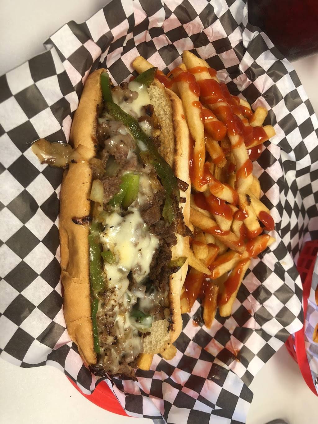 Johnnys Diner & Creamery | restaurant | 2213 N Tracy Blvd, Tracy, CA 95376, USA | 2098330800 OR +1 209-833-0800