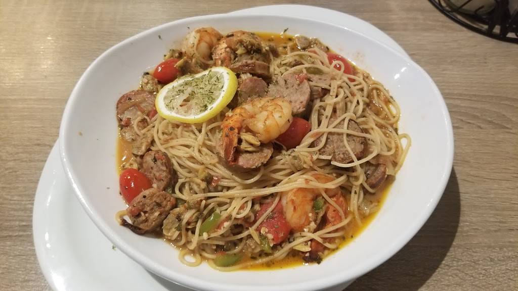 LAppetito Pizza & Deli | restaurant | 2542 Northbrooke Plaza Dr, Naples, FL 34119, USA | 2395927008 OR +1 239-592-7008