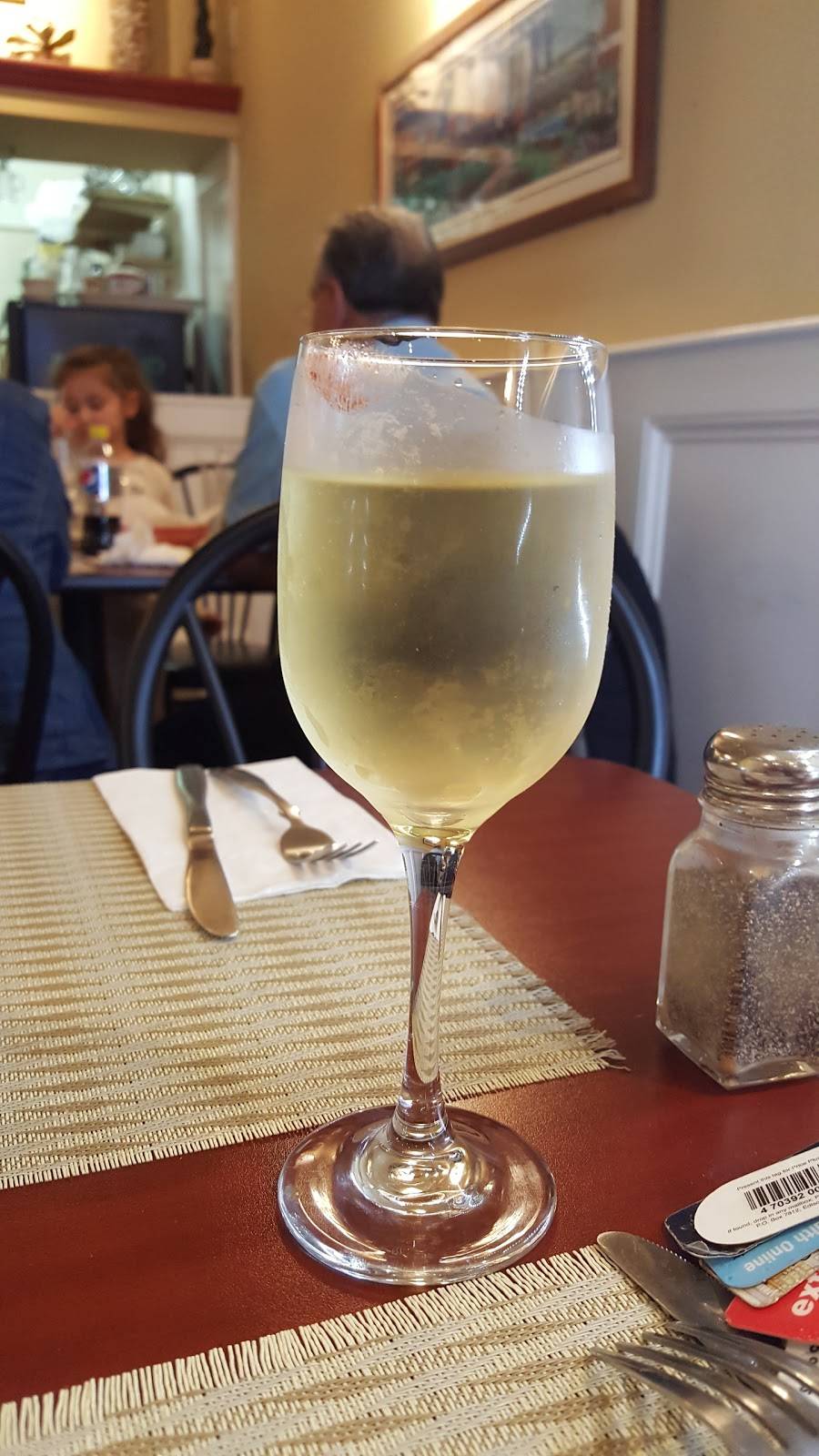 Espositos Ristorante & Pizzeria | restaurant | 18 Broadway, Valhalla, NY 10595, USA | 9147618640 OR +1 914-761-8640