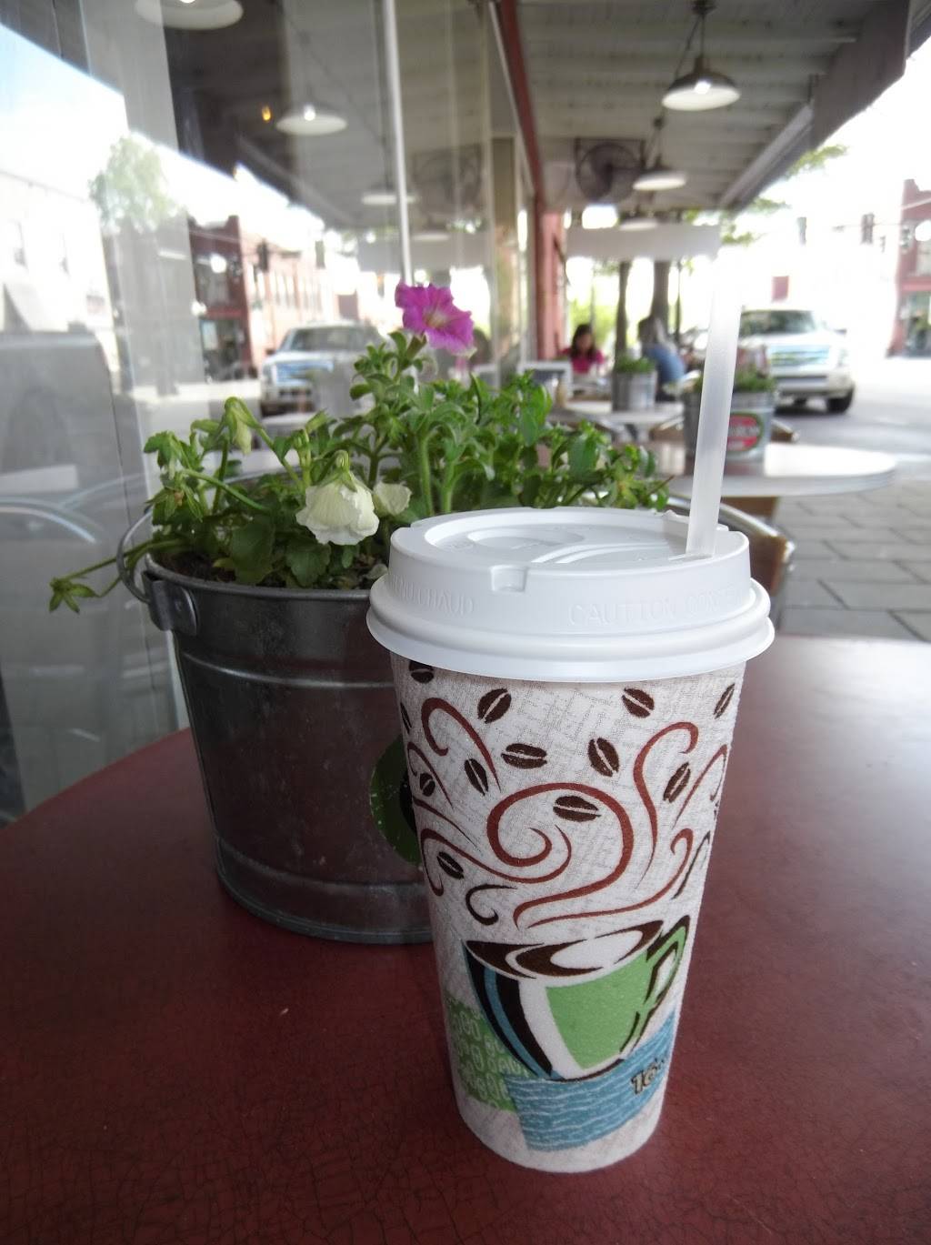 Franklin Mercantile Deli | restaurant | 100 4th Ave N, Franklin, TN 37064, USA | 6157909730 OR +1 615-790-9730