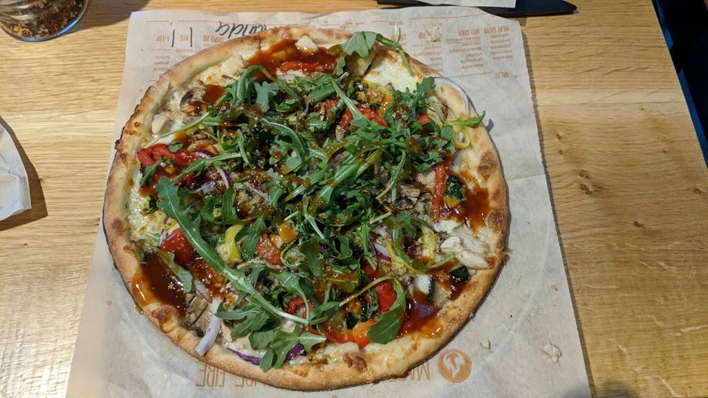 Blaze Pizza | meal takeaway | 7122 Cermak Rd, Berwyn, IL 60402, USA | 7082706058 OR +1 708-270-6058