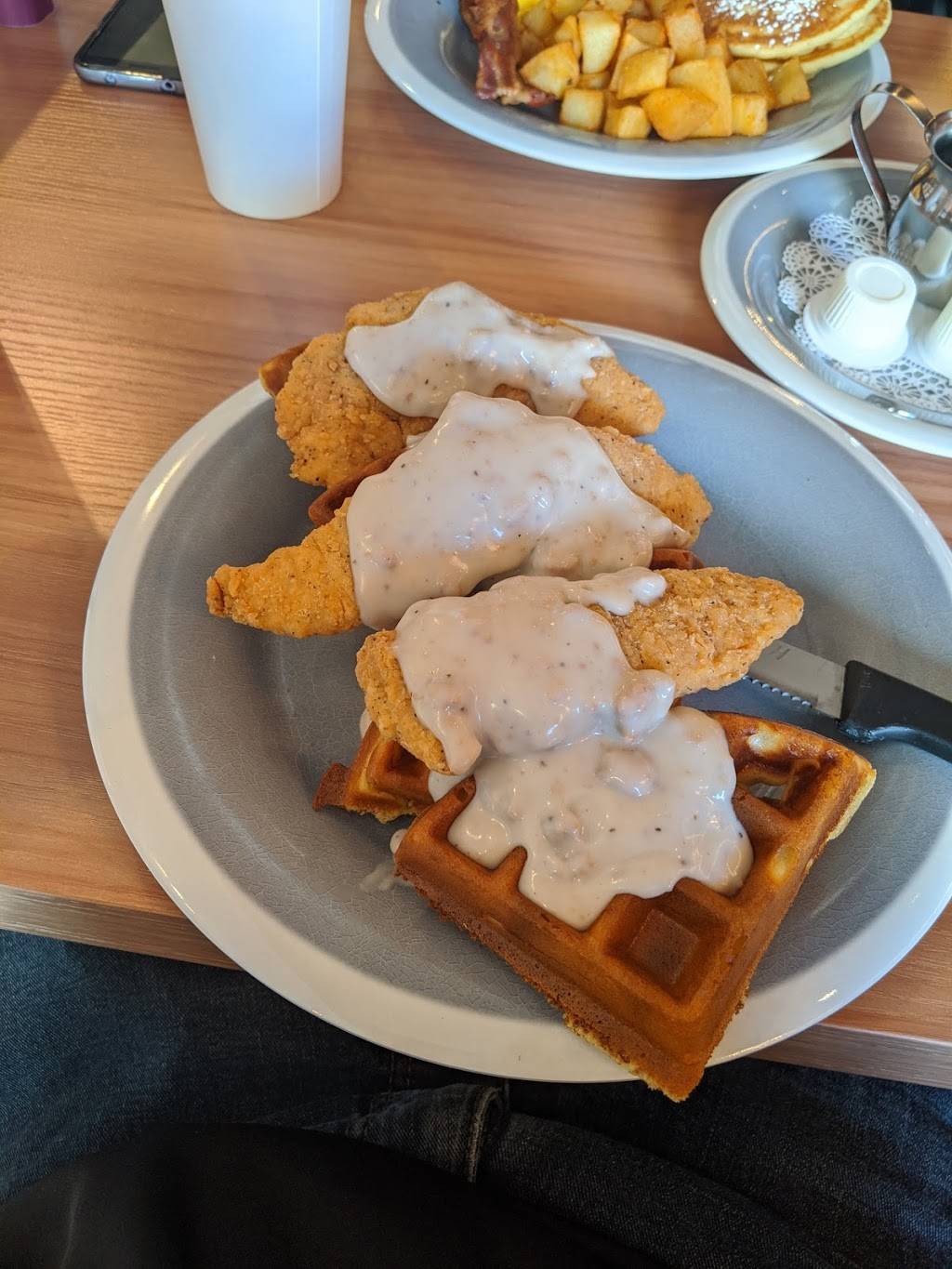 Eggsperience Express Cafe | restaurant | 812 Church St, Evanston, IL 60201, USA | 8478592240 OR +1 847-859-2240