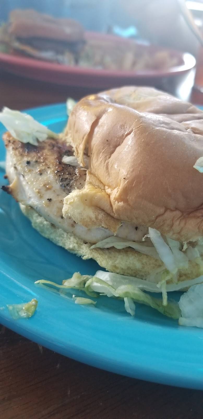 Flipside Grill | restaurant | 6615 Caratoke Hwy, Grandy, NC 27939, USA | 2524538000 OR +1 252-453-8000