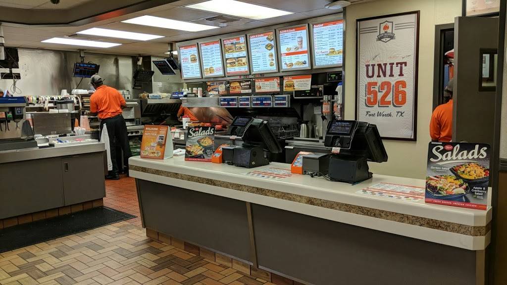 Whataburger | restaurant | 3160 SE Loop 820, Fort Worth, TX 76140, USA | 8175510576 OR +1 817-551-0576