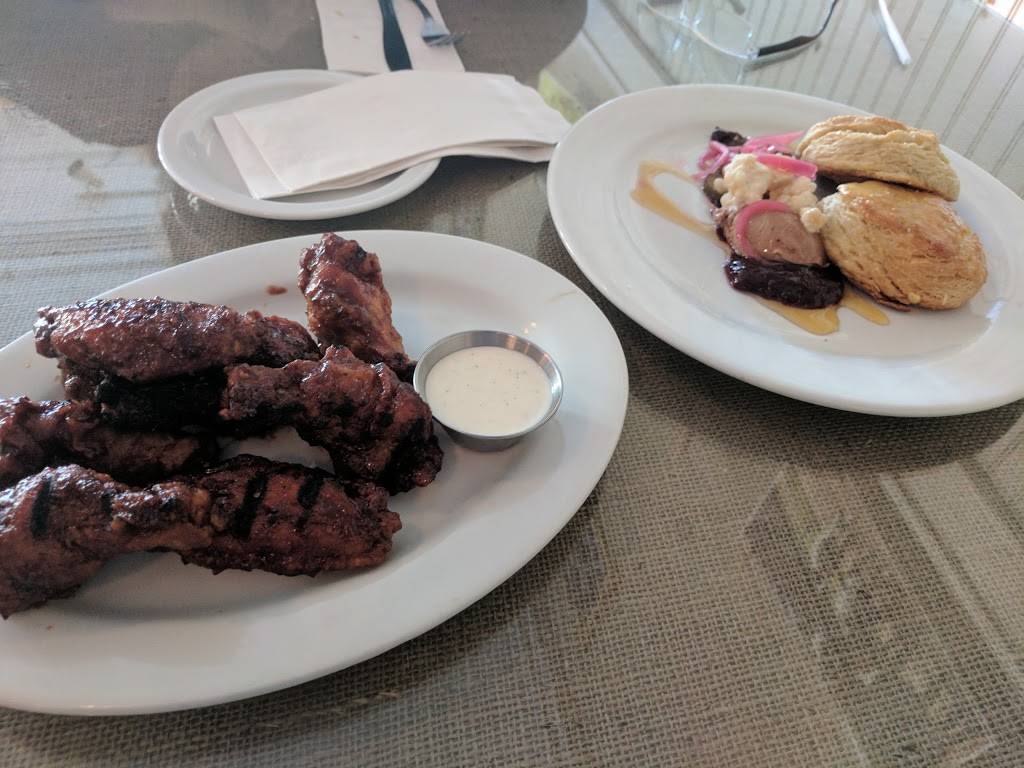 Local Dish Restaurant | restaurant | 217 Main St, Fort Mill, SC 29715, USA | 8035472201 OR +1 803-547-2201