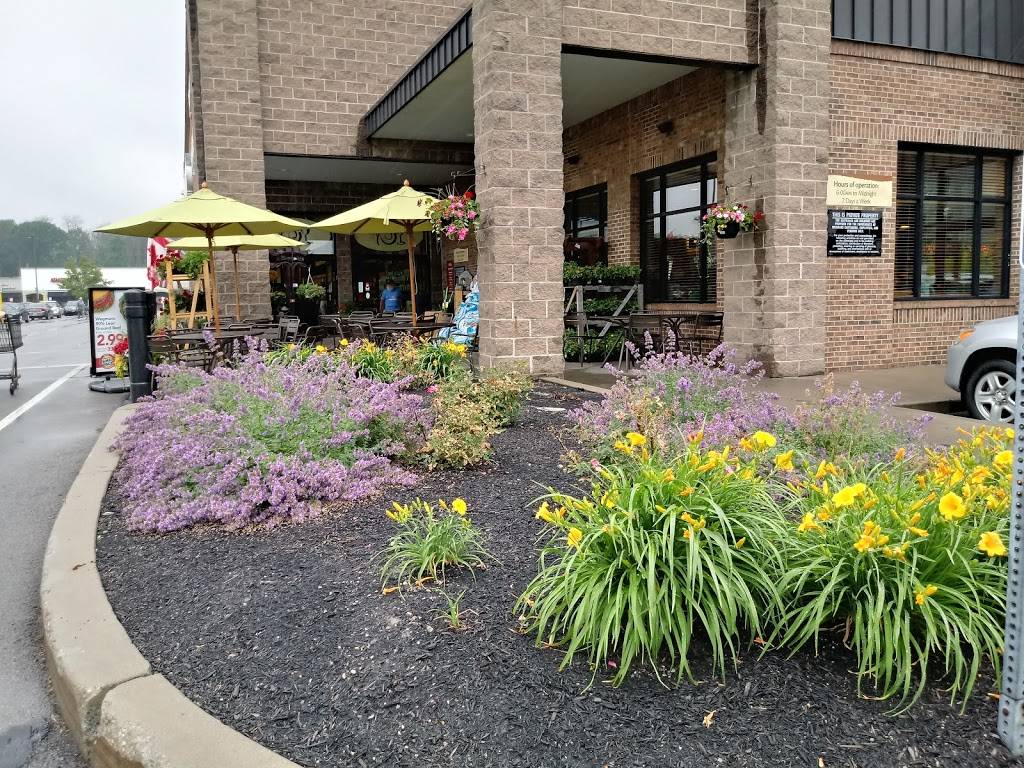 Wegmans Sub Shop | restaurant | 1577 Military Rd, Niagara Falls, NY 14304, USA | 7162983170 OR +1 716-298-3170