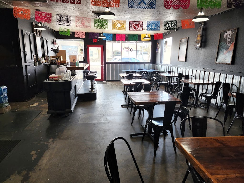 Javis Chicken and Churros | restaurant | 110 Wine Country Rd, Grandview, WA 98930, USA | 5092036052 OR +1 509-203-6052