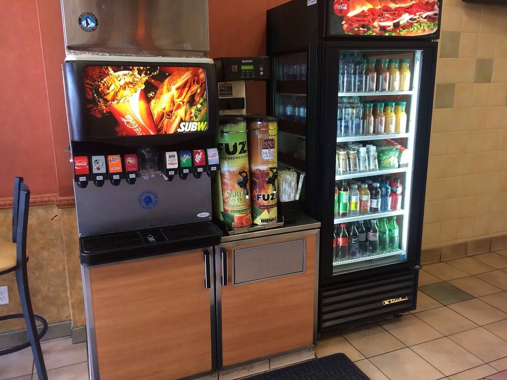 Subway Restaurants | restaurant | 6340 San Fernando Rd, Glendale, CA 91201, USA | 8182910805 OR +1 818-291-0805