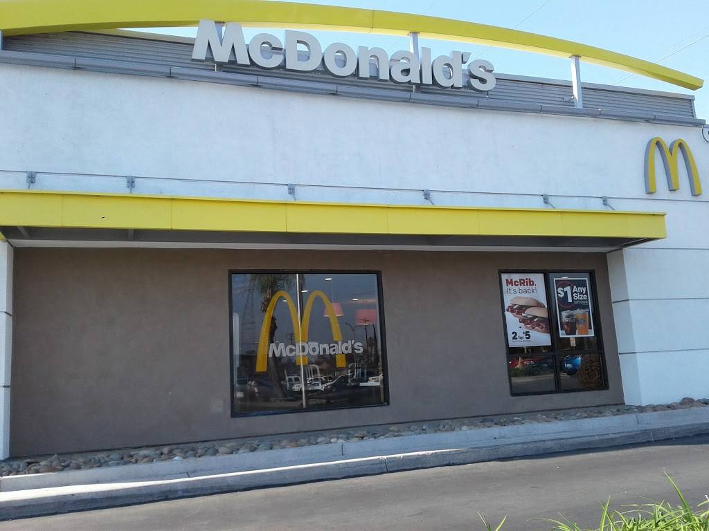McDonalds | cafe | 7901 White Ln, Bakersfield, CA 93313, USA | 6618371572 OR +1 661-837-1572