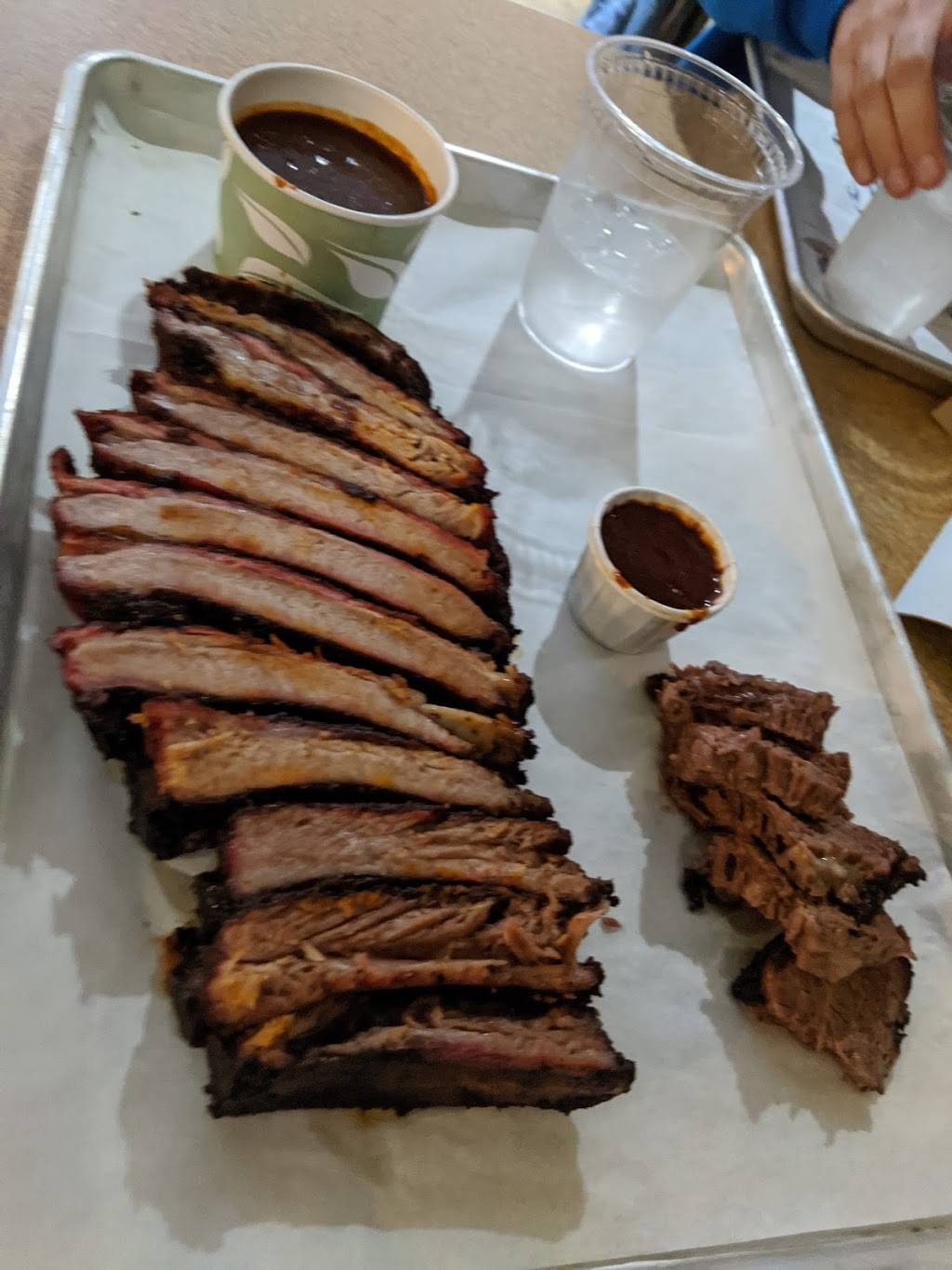 Bludsos Bar-B-Que | restaurant | 11022 Aviation Blvd, Los Angeles, CA 90045, USA | 3106703093 OR +1 310-670-3093