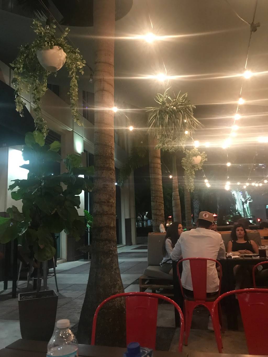 Kai - Poke Shop | restaurant | 1401 Brickell Ave, Miami, FL 33131, USA | 7864093107 OR +1 786-409-3107