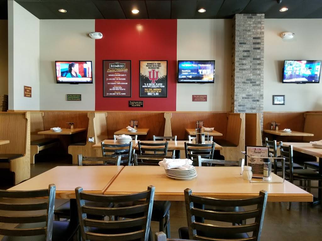Boombozz Pizza & Taphouse - Jeffersonville | meal takeaway | 1450 Veterans Pkwy, Jeffersonville, IN 47130, USA | 8129134171 OR +1 812-913-4171