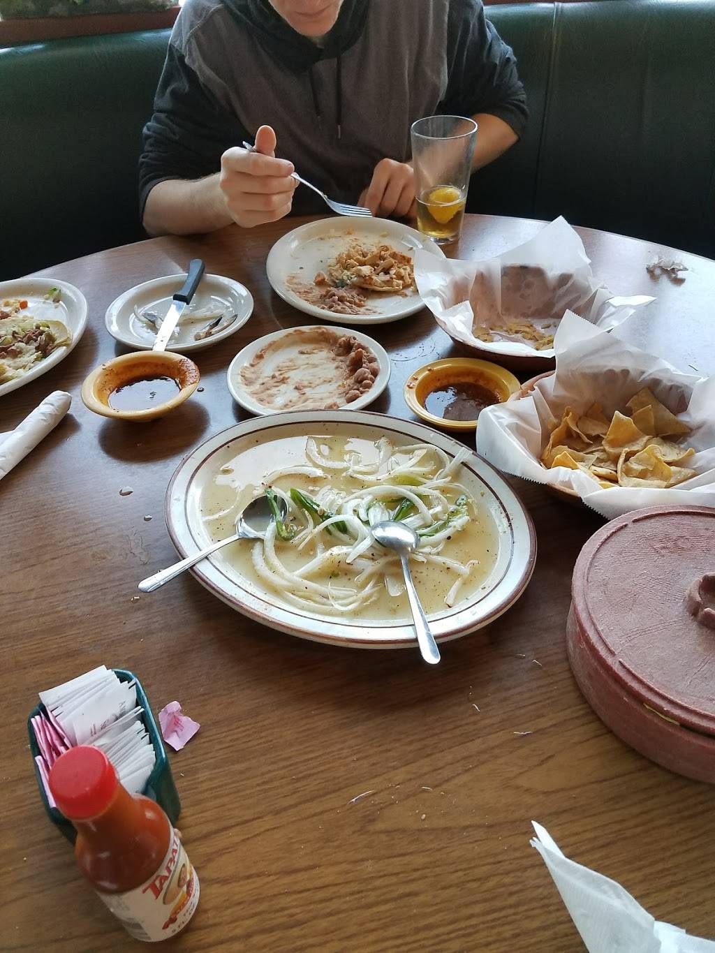 Super Antojitos | restaurant | 341 E First St, Tustin, CA 92780, USA | 7148322252 OR +1 714-832-2252