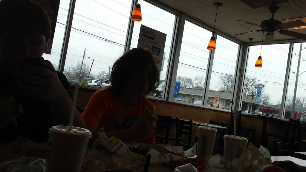 Subway Restaurants | restaurant | 1156 Shelby St, Indianapolis, IN 46203, USA | 3172660841 OR +1 317-266-0841