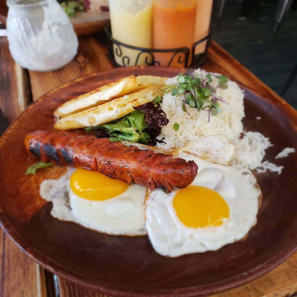 Barroco | restaurant | 12718 Larchmere Blvd, Cleveland, OH 44120, USA | 2169389301 OR +1 216-938-9301