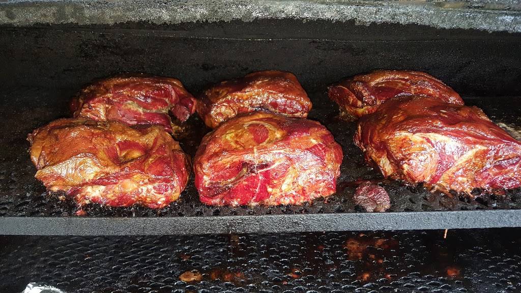 Caspers BBQ | restaurant | 5745 54th Ave N, Kenneth City, FL 33709, USA | 7277765596 OR +1 727-776-5596