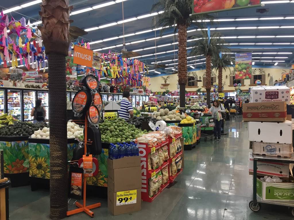 Vallarta Supermarkets | bakery | 9136 Sepulveda Blvd, North Hills, CA 91343, USA | 8188920923 OR +1 818-892-0923