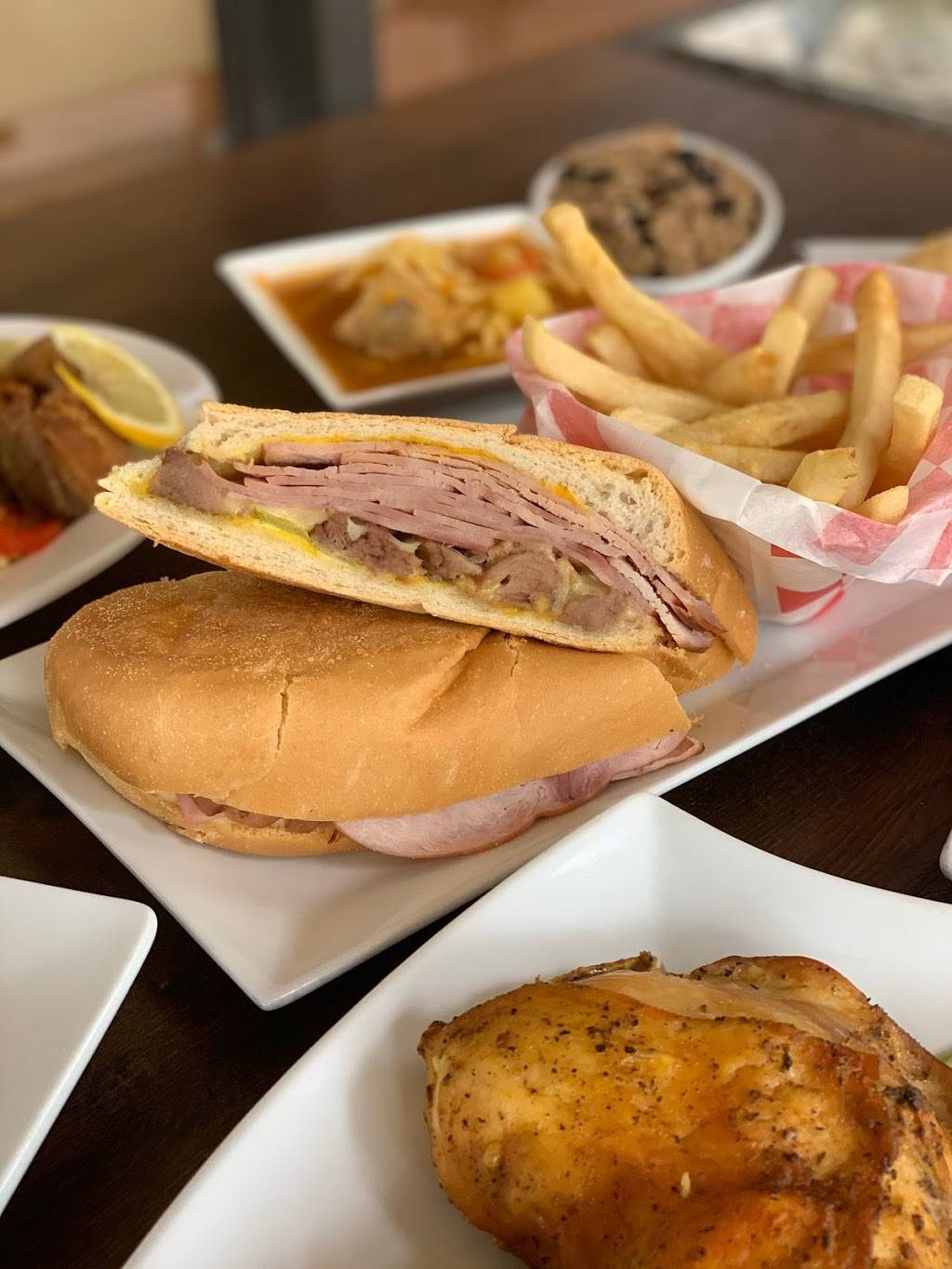 El Fuego Latino | restaurant | 677 N Hunt Club Blvd, Wekiwa Springs, FL 32779, USA | 4073354591 OR +1 407-335-4591