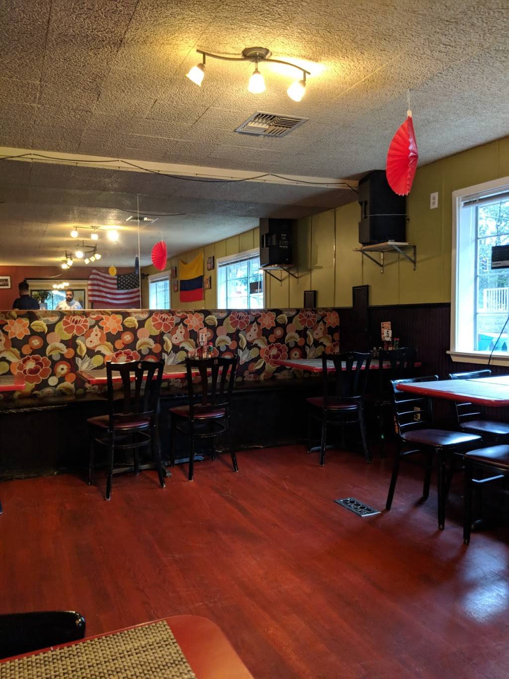 El Parche Colombiano | restaurant | 11740 15th Ave NE, Seattle, WA 98125, USA | 2064076821 OR +1 206-407-6821