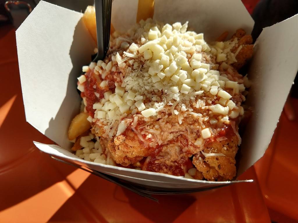 Friskie Fries JOHNSTON | restaurant | 751 Hartford Ave, Providence, RI 02909, USA | 4019195489 OR +1 401-919-5489