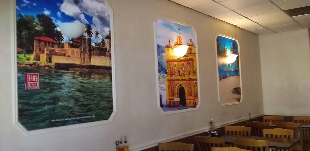 Esquina Chapina Restaurante Y Panaderia | restaurant | 348 Anderson Ave, Cliffside Park, NJ 07010, USA | 2014966249 OR +1 201-496-6249