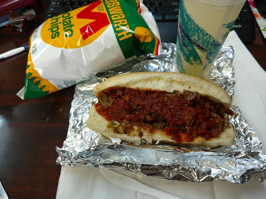 The Pepper Tree | restaurant | 2061 US-522, Selinsgrove, PA 17870, USA | 5703747211 OR +1 570-374-7211