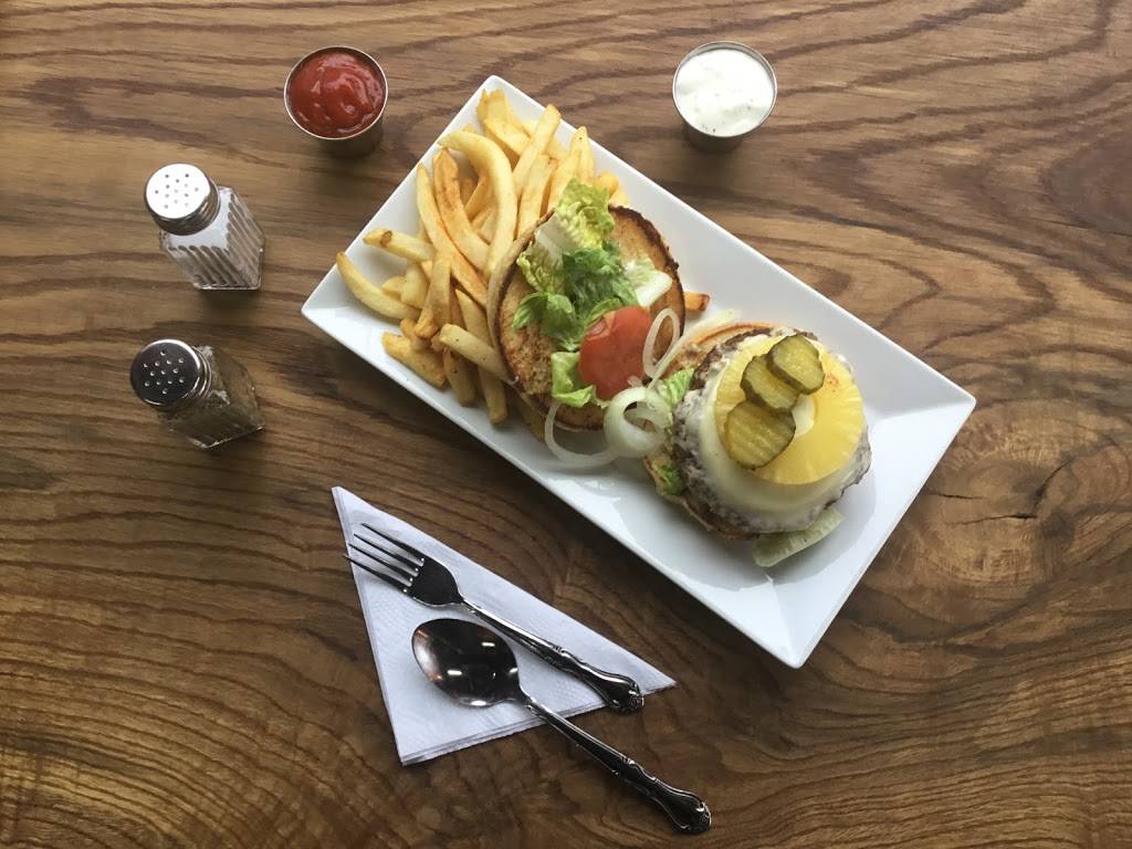 AJs Waterfront Cafe | restaurant | 2240 Forest Pkwy, Morrow, GA 30260, USA | 4042540636 OR +1 404-254-0636