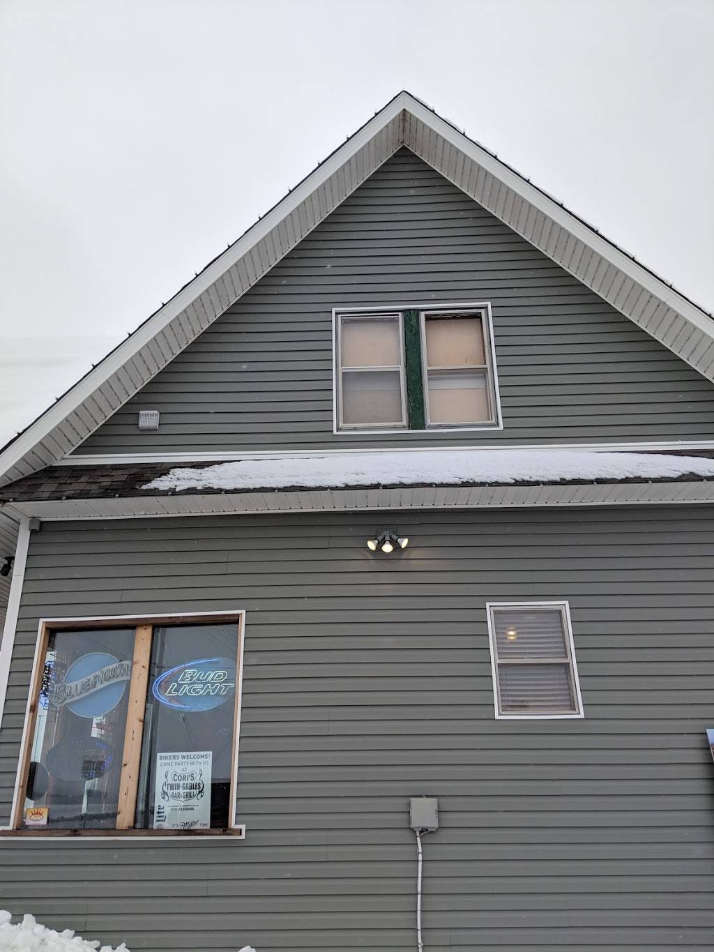 Coris Twin Gables | restaurant | 101 State Hwy 47, Marthasville, MO 63357, USA | 6364335048 OR +1 636-433-5048