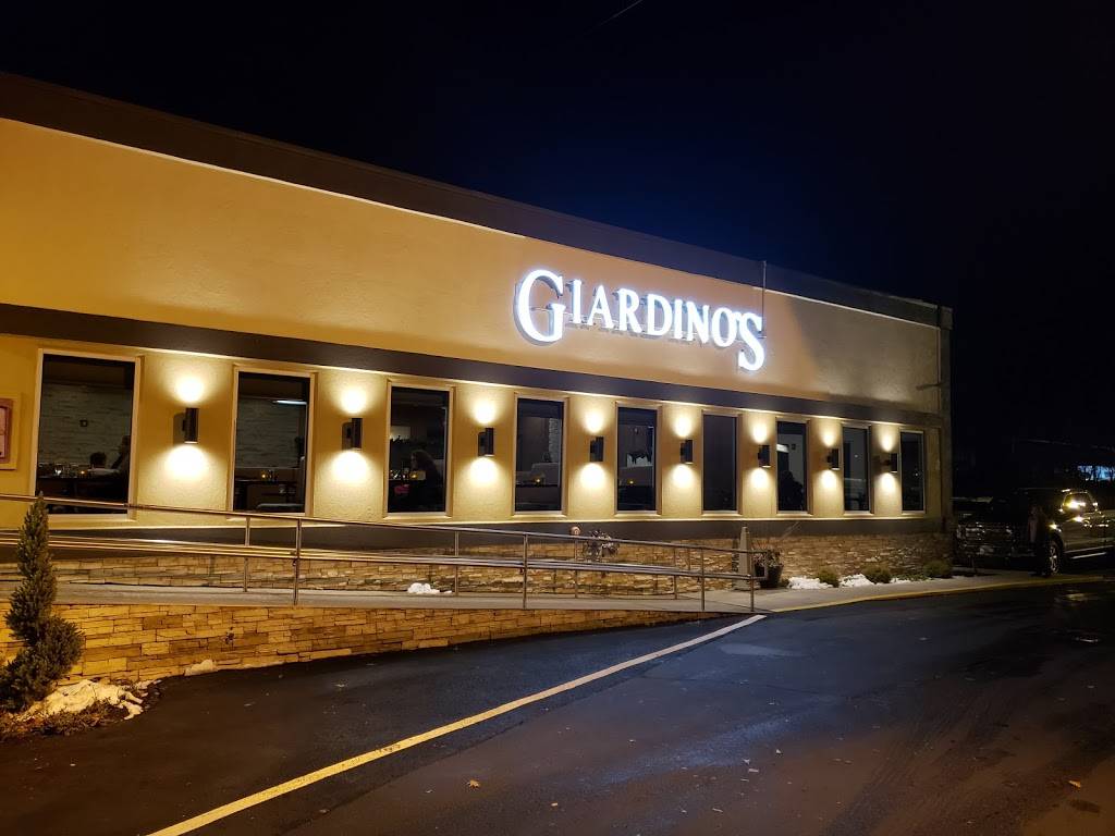 Giardinos Abington | restaurant | 497 Bedford St, Abington, MA 02351, USA | 7818783888 OR +1 781-878-3888