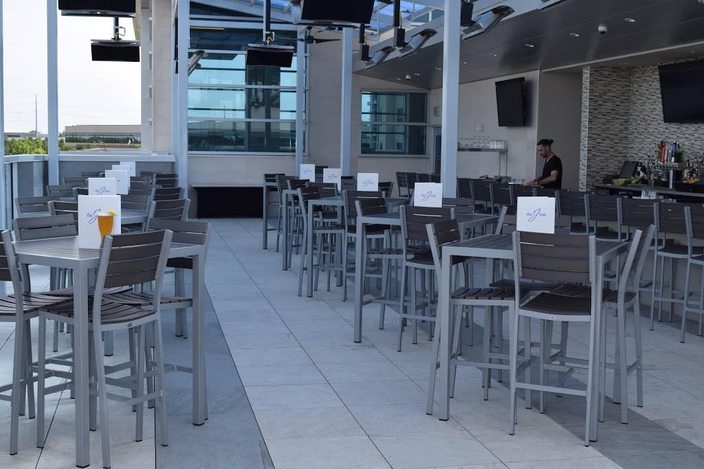 The J Bar Olathe | restaurant | 10401 S Ridgeview Rd, Olathe, KS 66061, USA | 9133539335 OR +1 913-353-9335