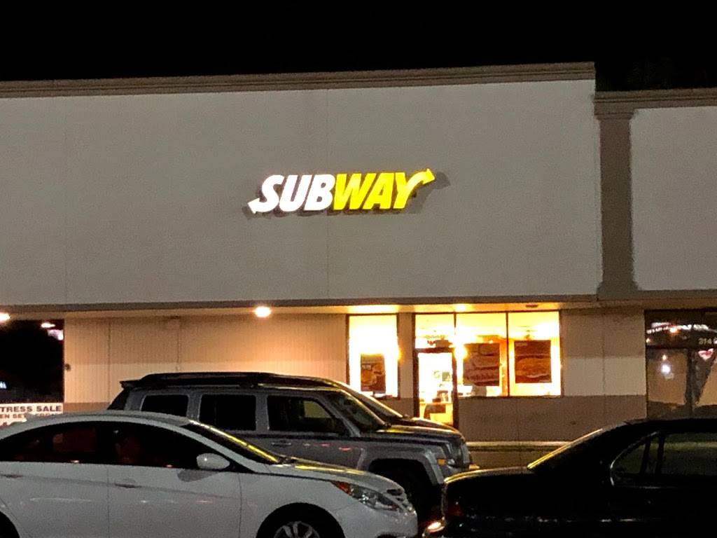 Subway | restaurant | 314 Merchant Dr C, Knoxville, TN 37912, USA | 8656888316 OR +1 865-688-8316