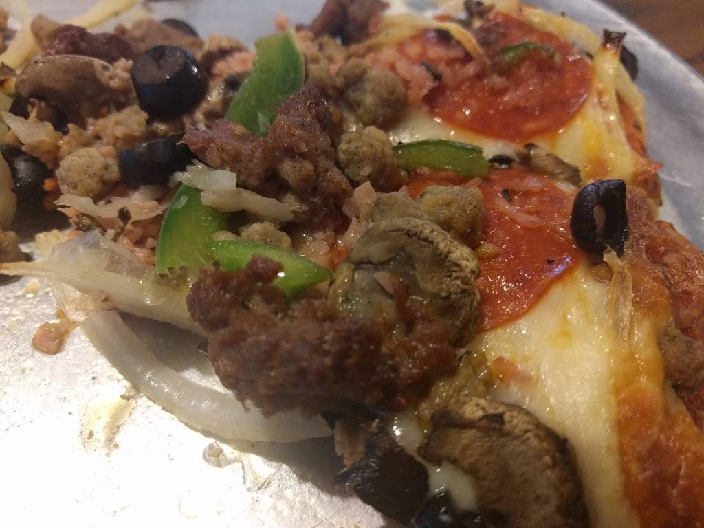 Tims Pizza | restaurant | 17201 US-40, Independence, MO 64055, USA | 8164780777 OR +1 816-478-0777