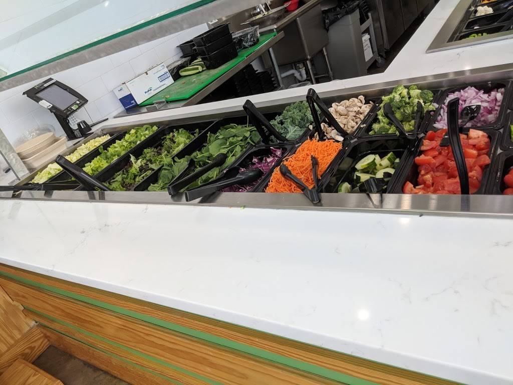 The Salad Station | restaurant | 615 S Range Ave, Denham Springs, LA 70726, USA | 2253801355 OR +1 225-380-1355