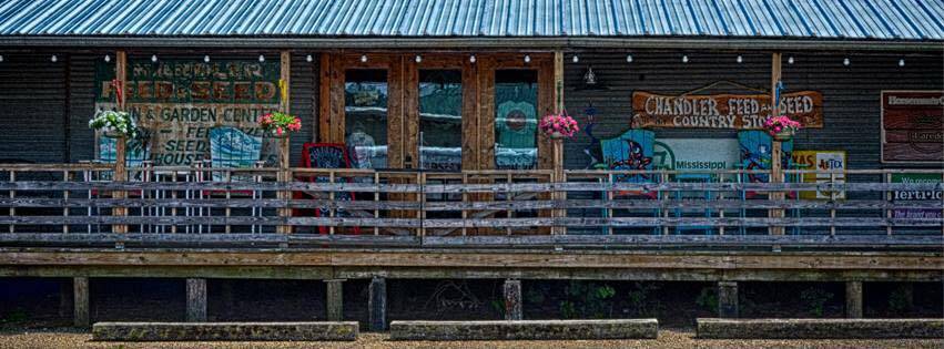 Chandler Country Store | restaurant | 106 W Main St, Chandler, TX 75758, USA | 9038496881 OR +1 903-849-6881