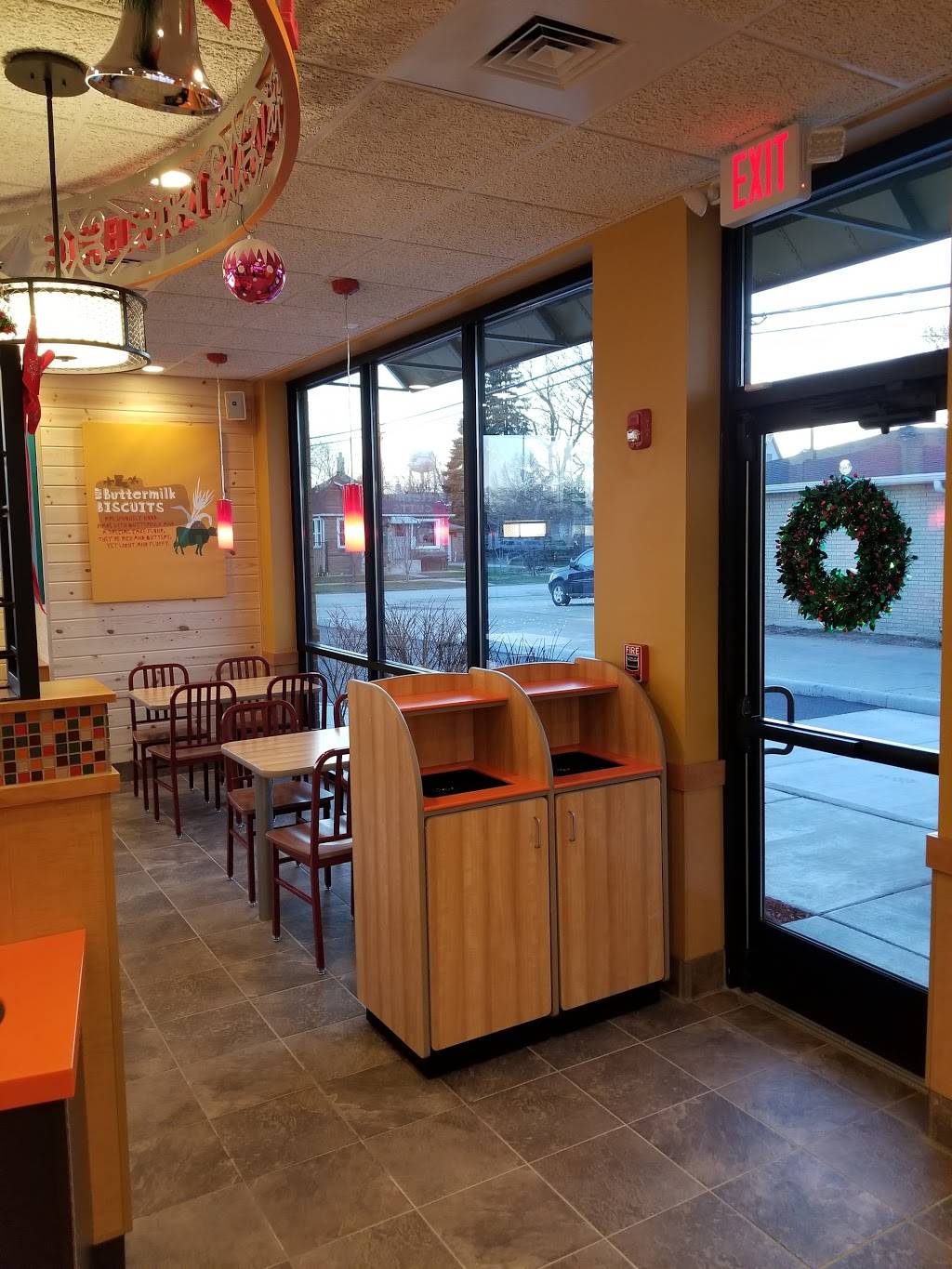 Popeyes Louisiana Kitchen | restaurant | 5708 S Harlem Ave, Summit, IL 60501, USA | 7084584216 OR +1 708-458-4216