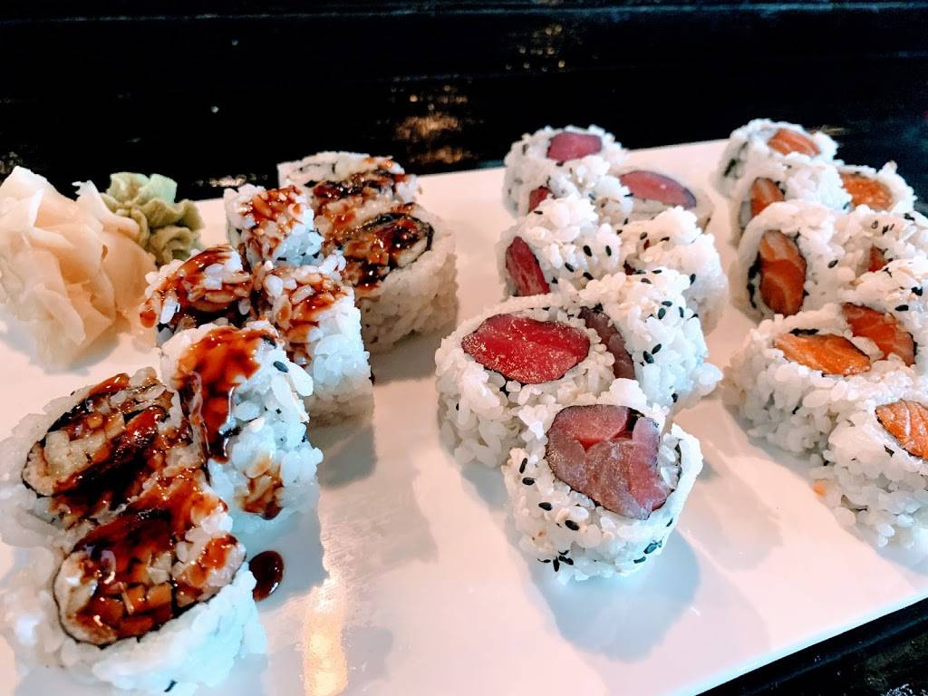 Uthai Authentic cuisine and sushi bar | restaurant | 2359 Oregon Pike #104, Lancaster, PA 17601, USA | 7172086888 OR +1 717-208-6888