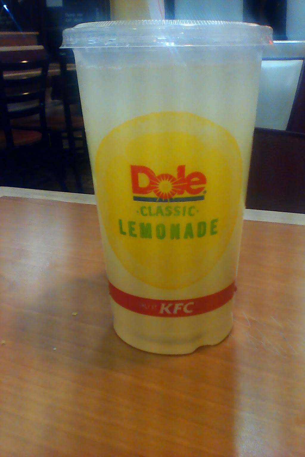 KFC | restaurant | 10865 Sepulveda Blvd, Mission Hills, CA 91345, USA | 8183616466 OR +1 818-361-6466