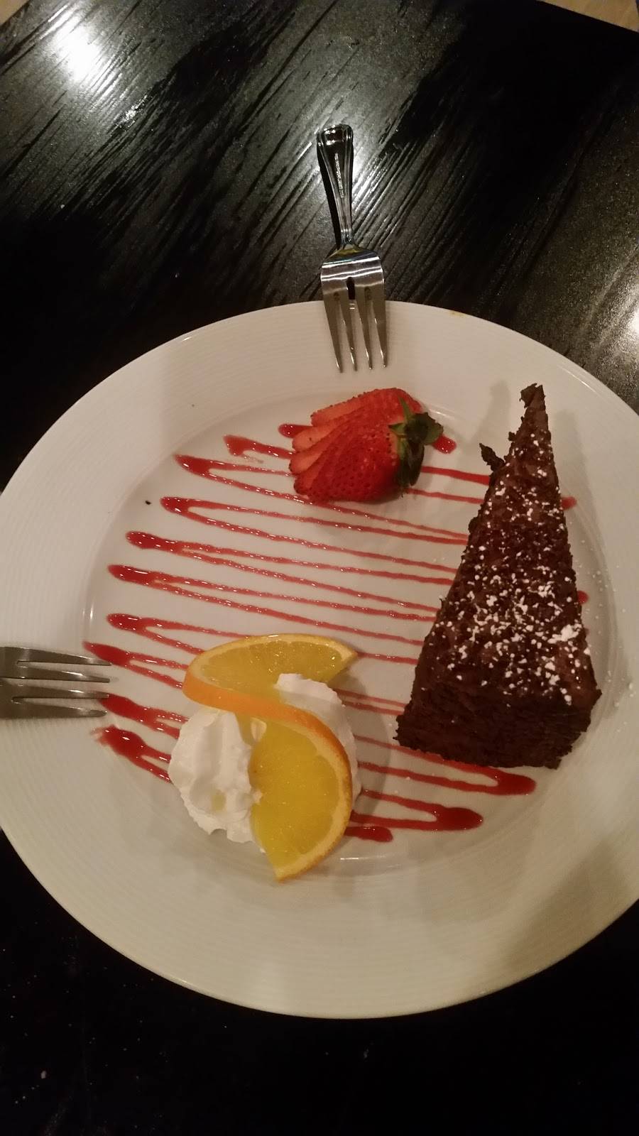 Antigua Kitchen & Bar Palm Springs | restaurant | 105 S Palm Canyon Dr, Palm Springs, CA 92262, USA | 7606567875 OR +1 760-656-7875