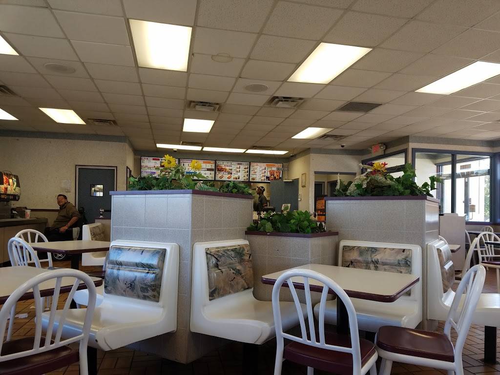 Burger King | restaurant | 44091 Ashburn Shopping Plaza, Ashburn, VA 20147, USA | 7037231760 OR +1 703-723-1760