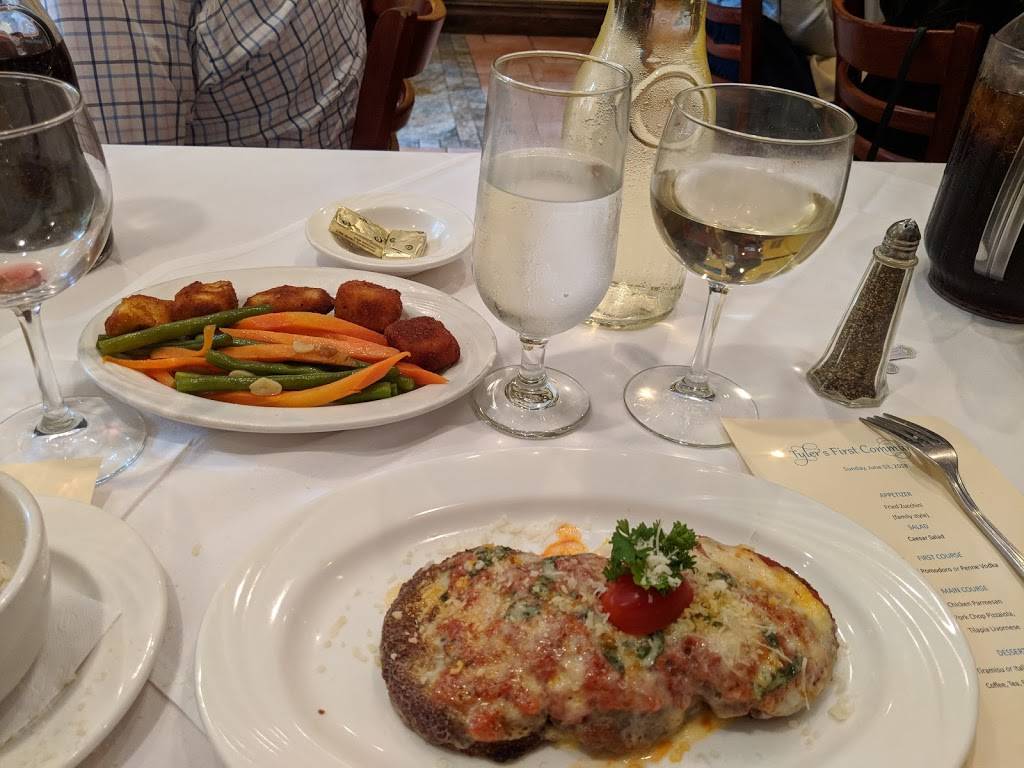 Piccolinos | restaurant | 552 Broadway, Bayonne, NJ 07002, USA | 2014368800 OR +1 201-436-8800