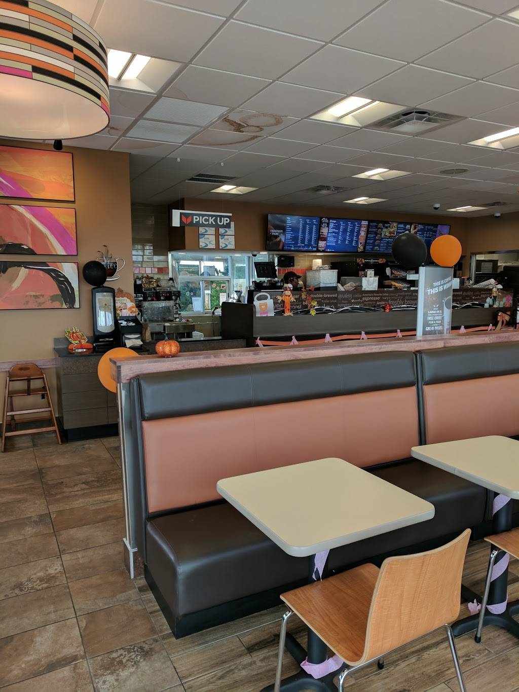 Dunkin | bakery | 2450 S Ridgewood Ave, South Daytona, FL 32119, USA | 3863170915 OR +1 386-317-0915